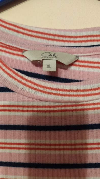 Sukienka w paski za darmo