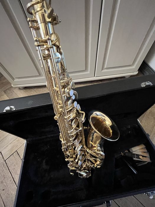 Saksofon altowy Jupiter JAS 769-767 + ustnik Jody Jazz HR 6