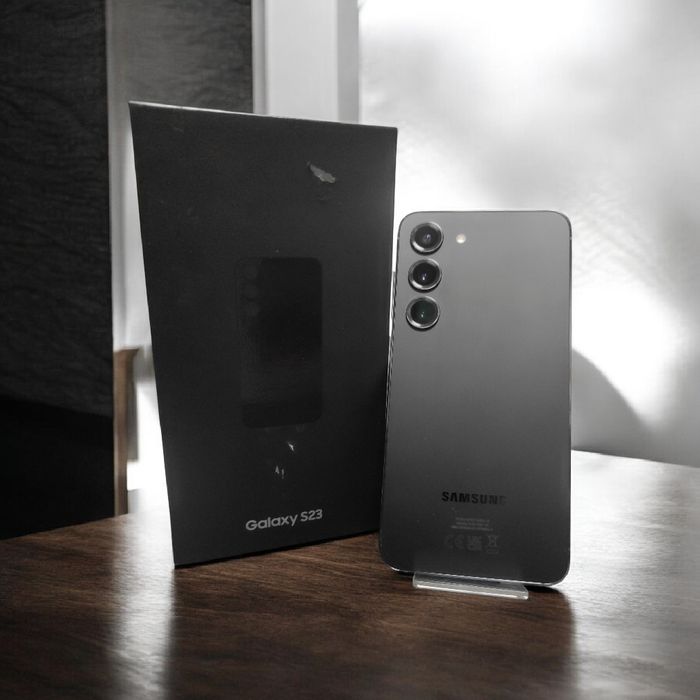 Na Lewara Telefon Samsung Galaxy S23 8/128gb