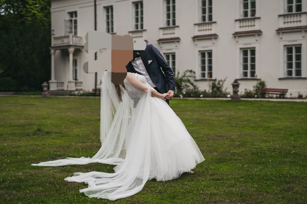 Piękna suknia ślubna XS Chassmi