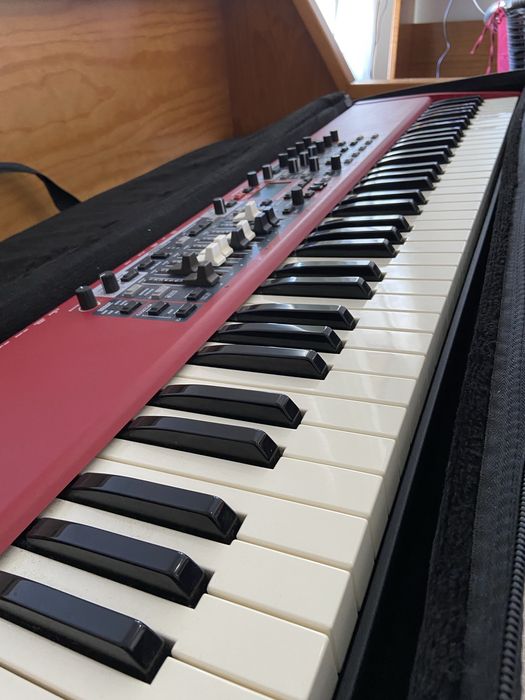 Nord electro 6D 73  + Saco
