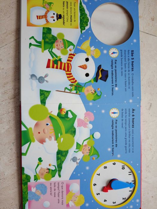 Livro com relógio "As Horas do Natal"