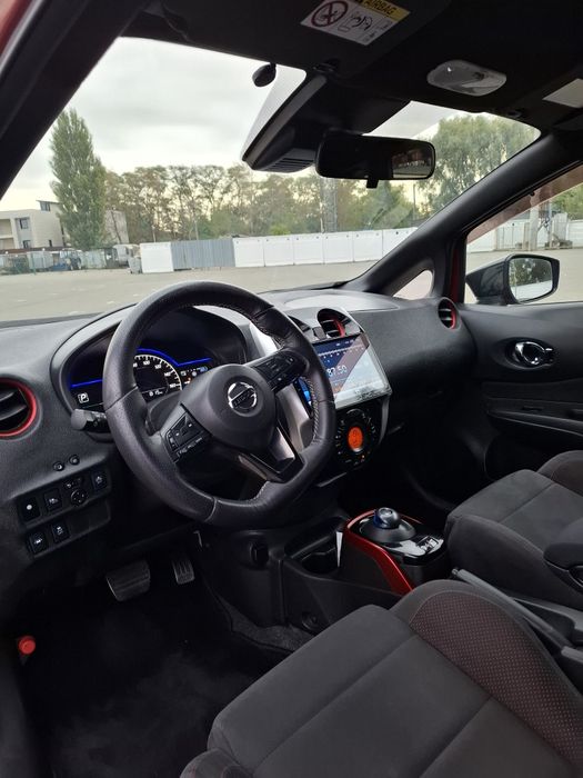 Продается автомобиль