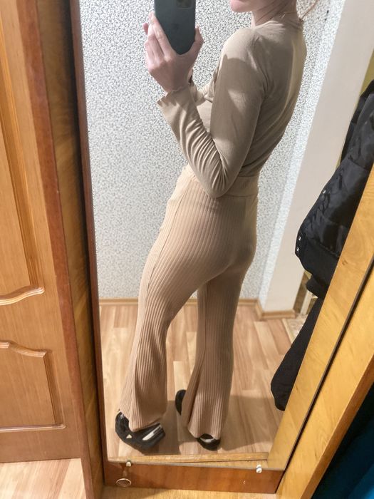 Штаны широкие клеш бежевые на высокой посадке h&m