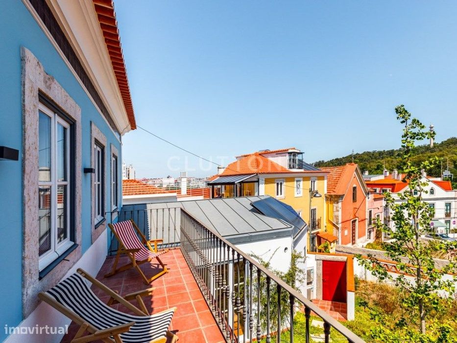 Moradia T4 para arrendar, amigos ou familia, nova, com jardim e gar...