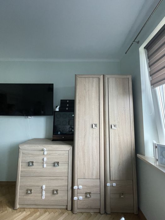 Komplet mebli do sypialni