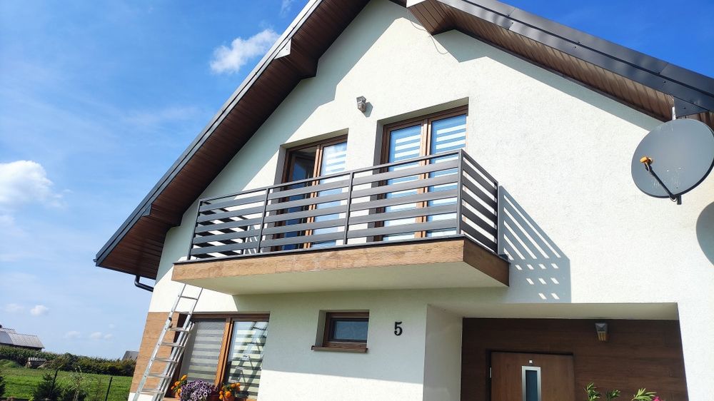 Balustrady zewnętrzne wewnętrzne