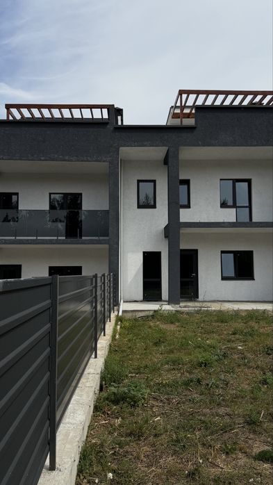 Продаж сучасних Таунхаусів на Лелеківці