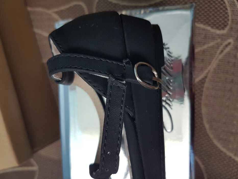 Nowe sandałki rozm 37