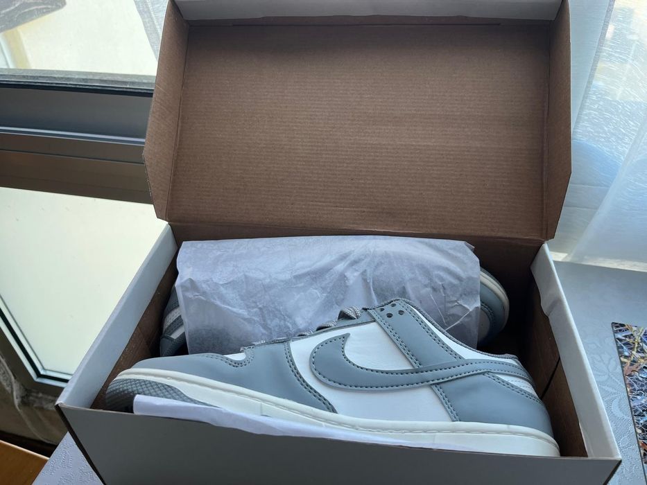 Nike Dunk - Cinza e Branca