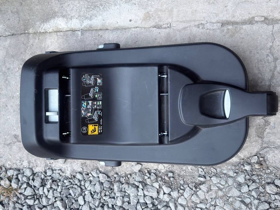 Автокріслоло Maxi-Cosi CabrioFix i-Size