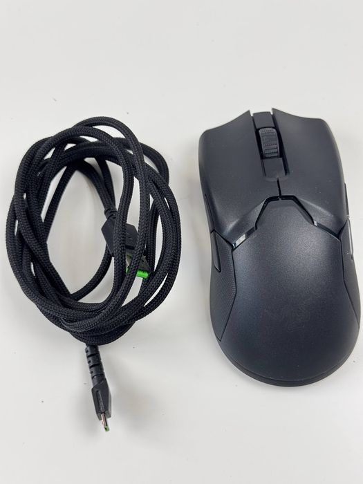 Бездротова ігрова оптична миша Razer Viper Ultimate Black - з підсвіткою, оптичні перемикачі Razer до 70 млн кліків, 20 000 DPI (RZ01-03050100-R3G1)