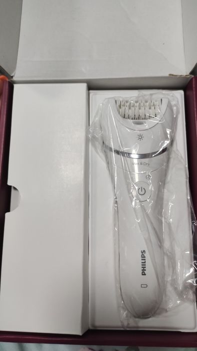 Епілятор Philips 8000