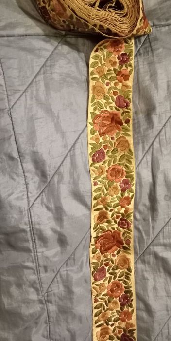 Продаю  Вишиванку.