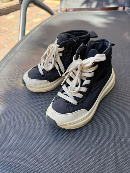 Дитяче взуття 30, 31 і 32 розміру