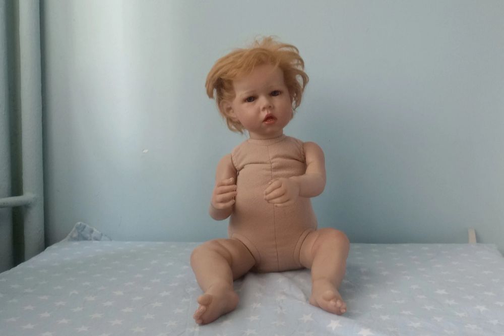 Pilnie sprzedam lalkę typu reborn 55 cm