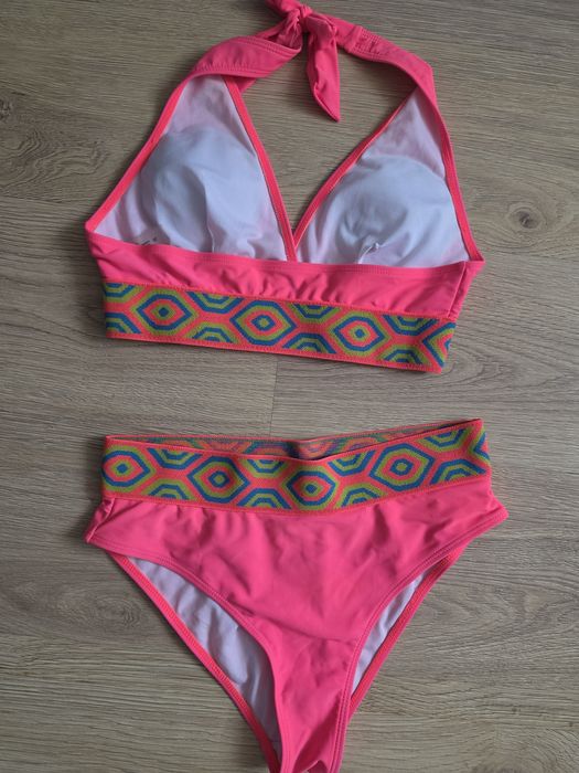Bikini  i rozowe
