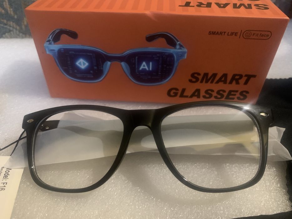 Smart Glasses( розумні окуляри)