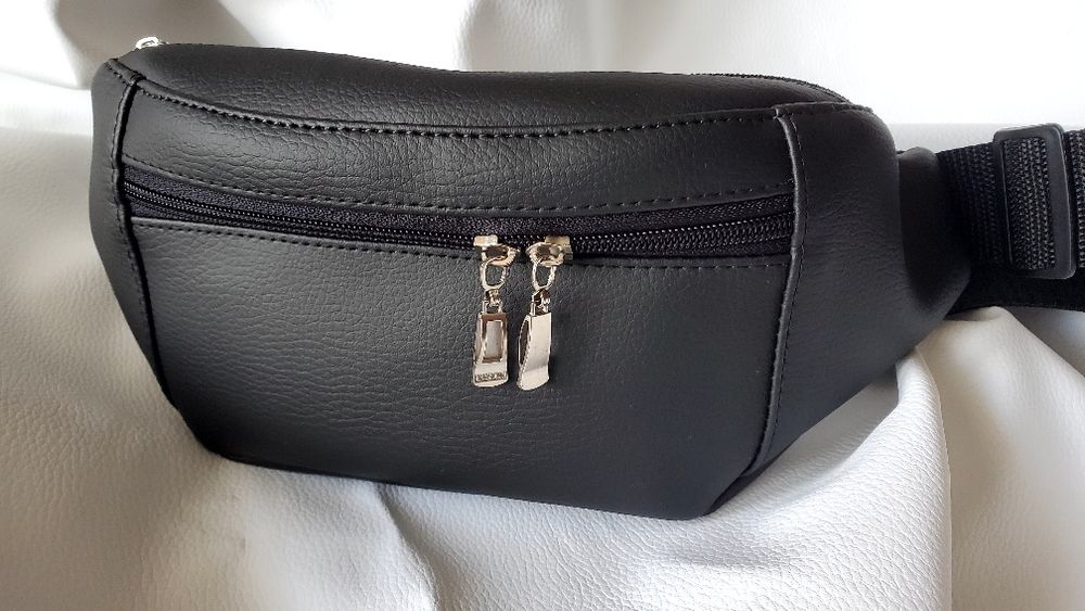 Продам плечевую сумку "Бананку"