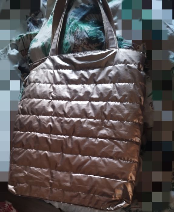 Torebka mieszcząca  A4