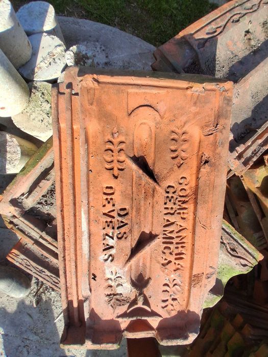 Telhas antigas usados