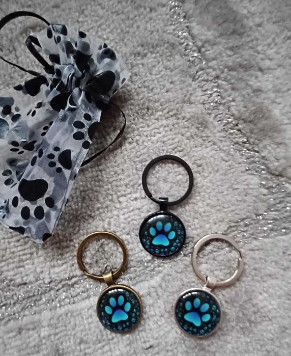 Zestaw breloki niebieska łapka 3 kolory