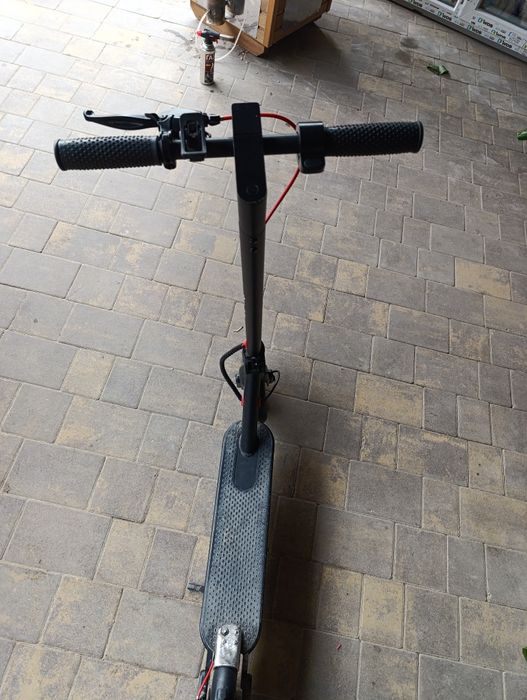 Електро самокат Zippy