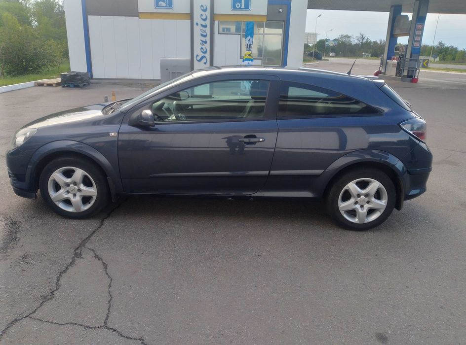 Opel Astra GTS. 1.8 газ/бен 140л.с.