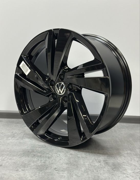 Нові оригінальні диски Volkswagen Touareg R-Line Nevada 5x112 R20