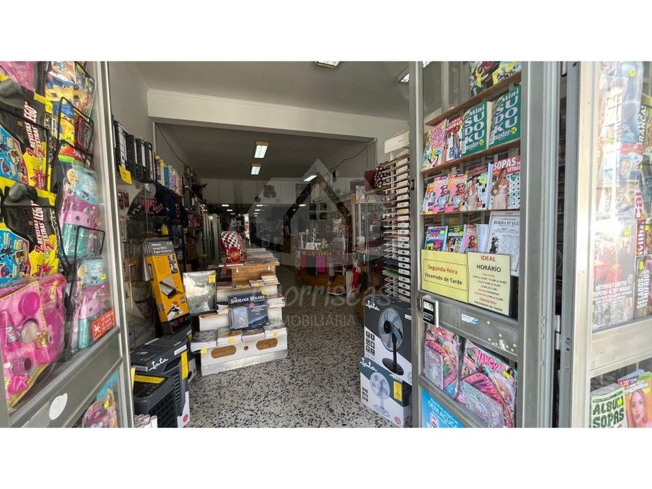 Trespasse de Negócio: Papelaria, Tabacaria, Jornais, Pesca e Eletro...