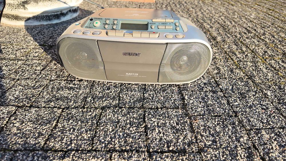Radioodtwarzacz CD Sony