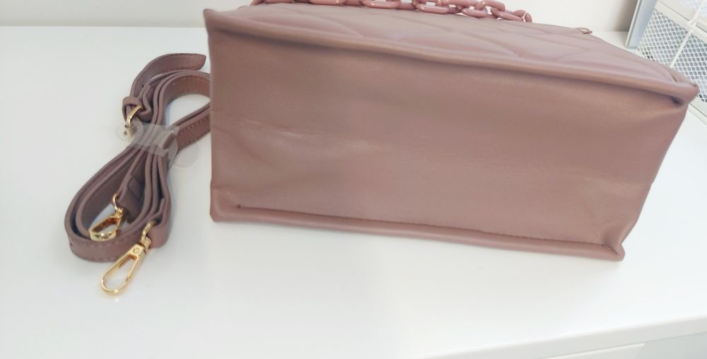 Mala mão ou tiracolo nova