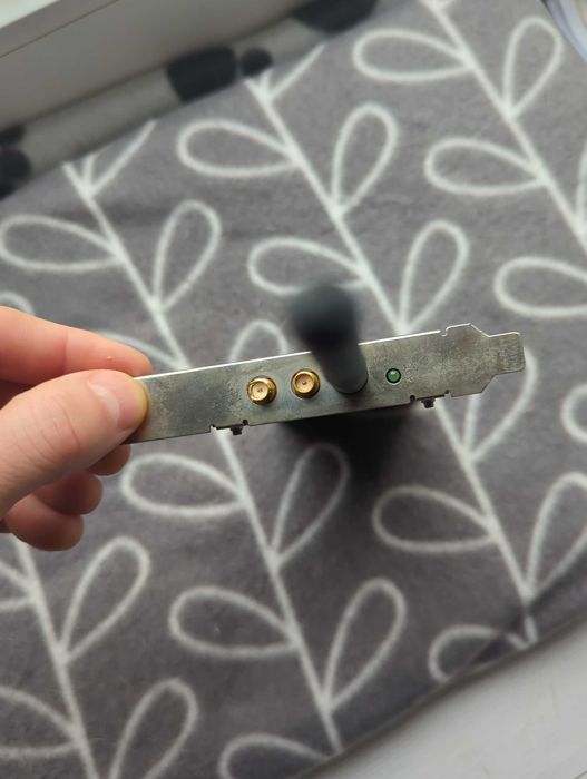 ### Karta sieciowa Belkin N1 Wireless Desktop Card ###