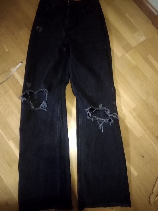 Sprzedam jeansy Zara rozmiar 36 czarne