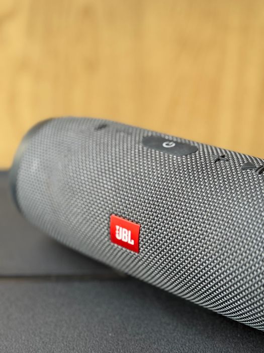 JBL Charge Essential 1