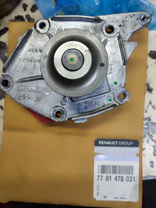 Помпа 77 01 478 031 Renault