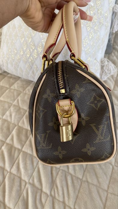 Bolsa de mão com monograma – castanho e bege