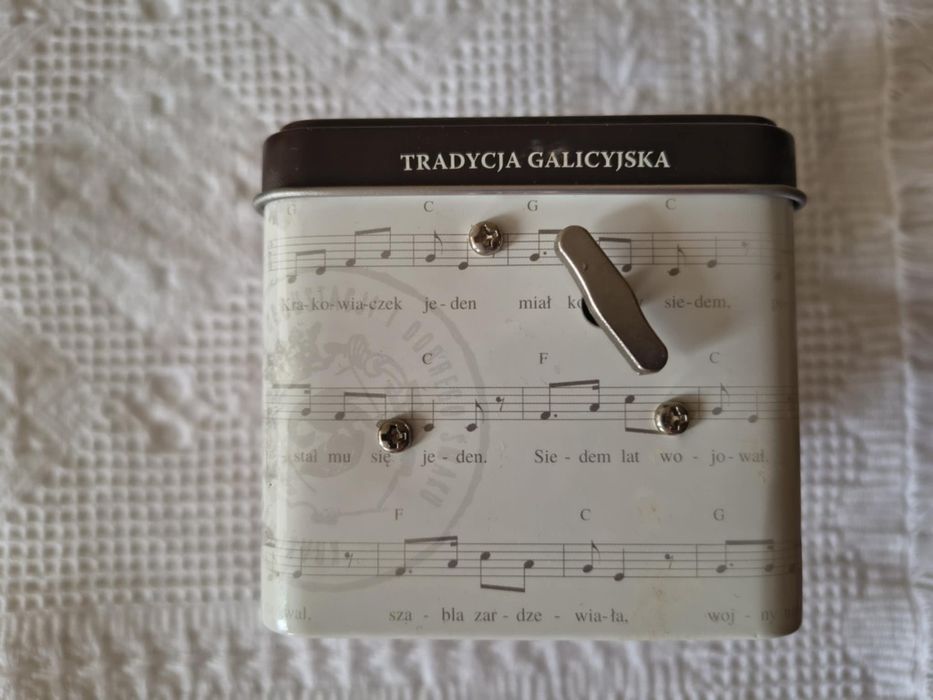 Pudełko z pozytywką