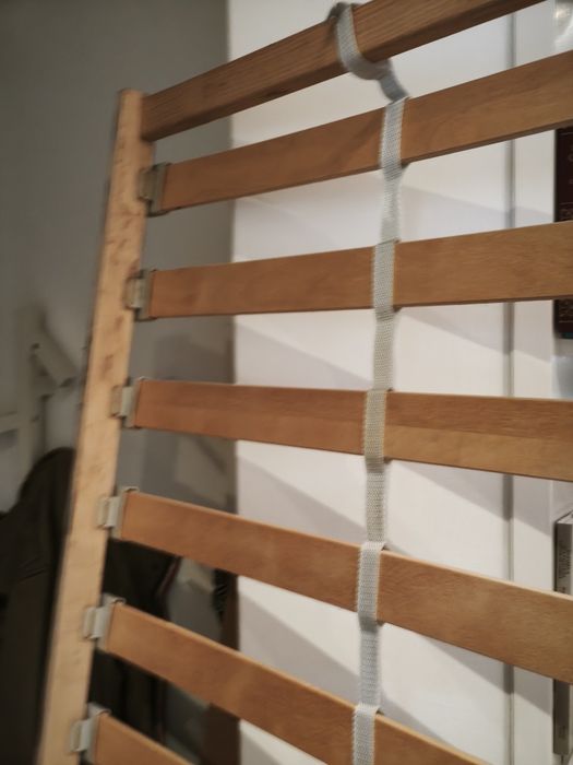 Cama de solteiro IKEA