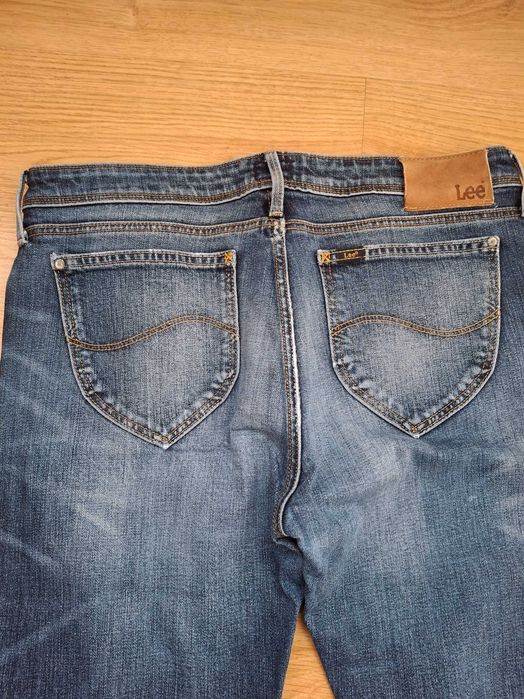 Spodnie damskie dżinsowe marki Lee model Sallie Selvage rozm. W28 L31