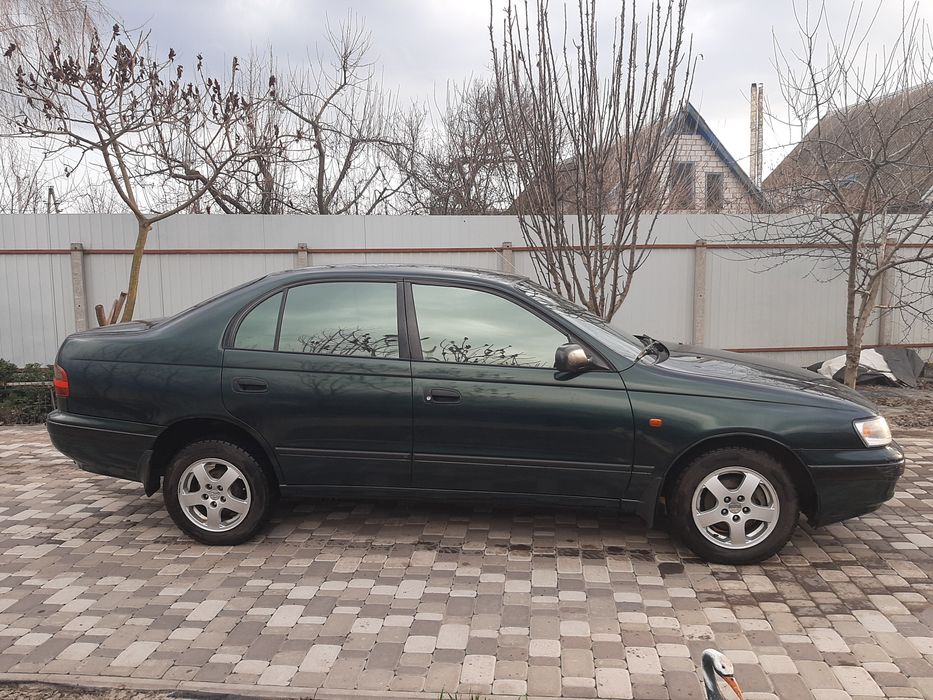 toyota karina e 1.6i 1997р