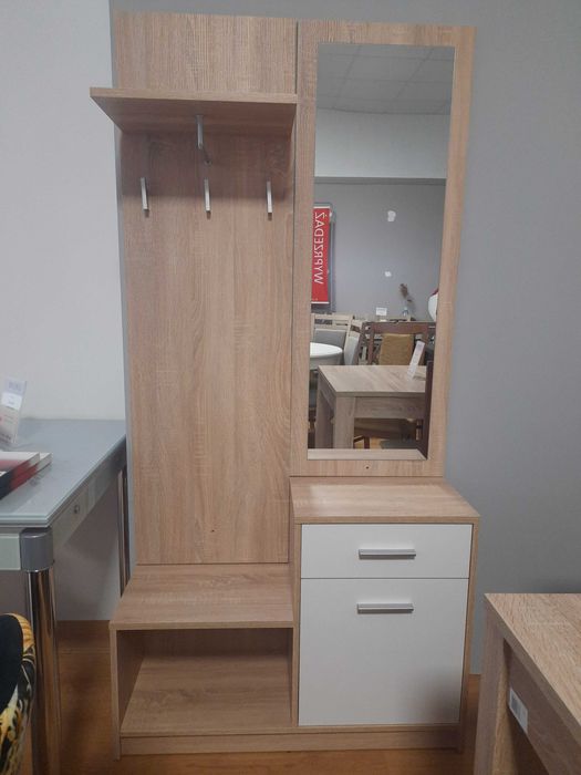 Przedpokój Nepo Plus firmy Black Red White. Wyprzedaż ekspozyji!