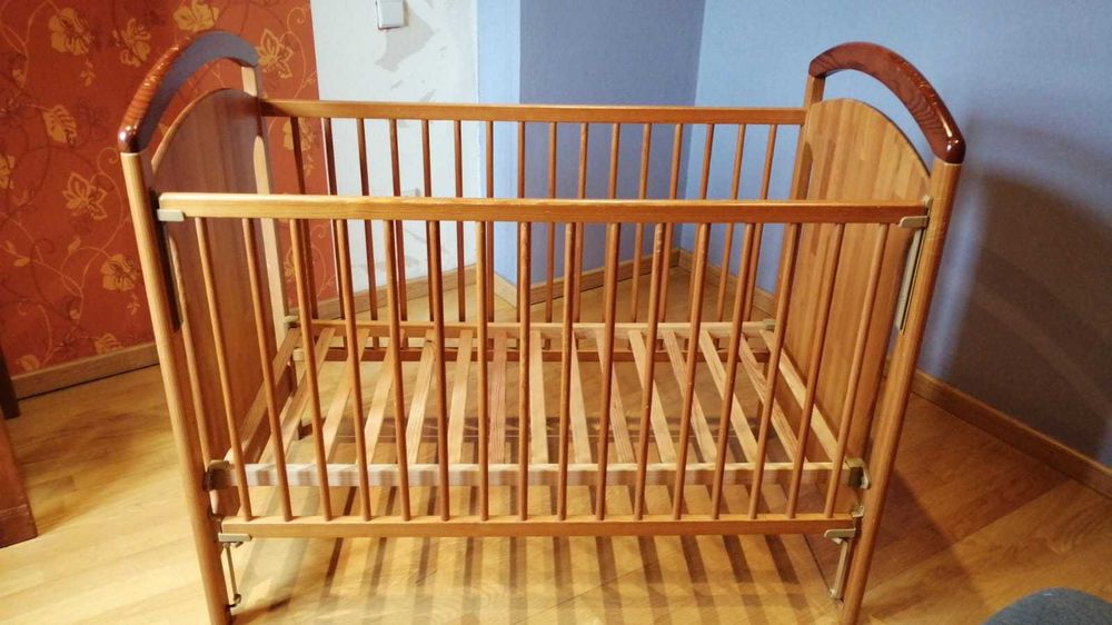 Cama Infantil em madeira