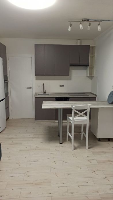 2 кім. Юлії Здановської 36В