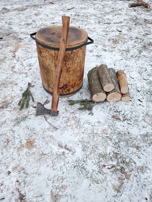 Колода для рубки дров, колун для дров