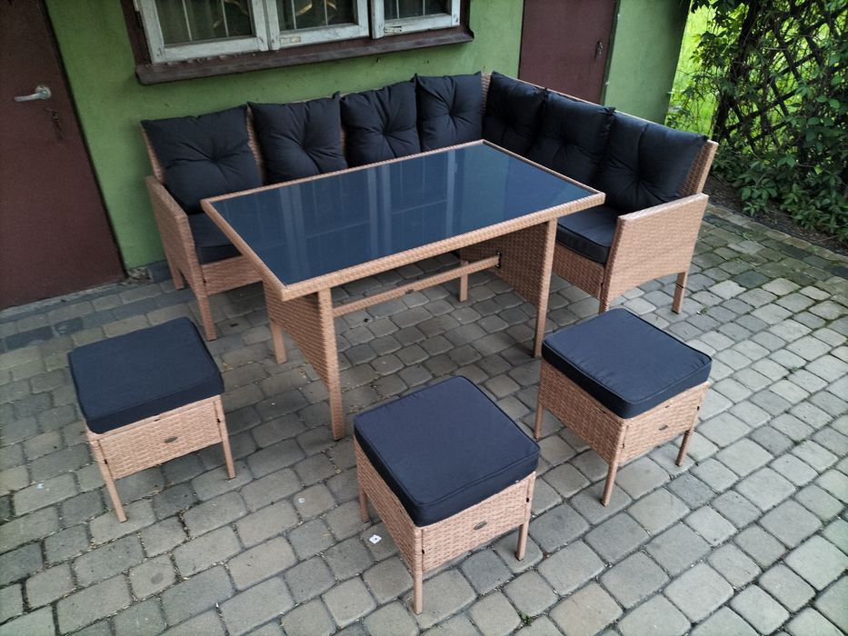 Zestaw mebli ogrodowych tarasowych narożny+stół i trzy pufki