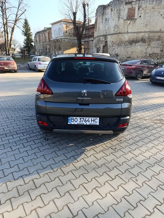 Пежо 3008. 1.6 Дизель 2014 рік