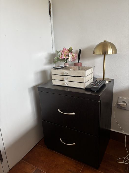 Mesa de cabeceira