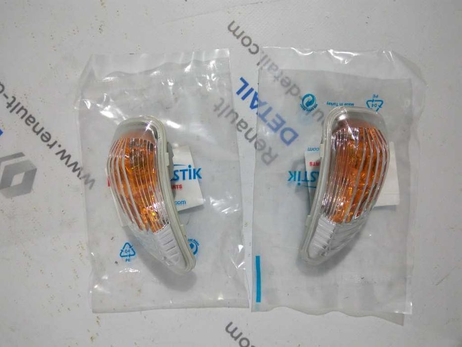 Повторювач поворота  мастер Renault Master Opel Movano Nisan NV400