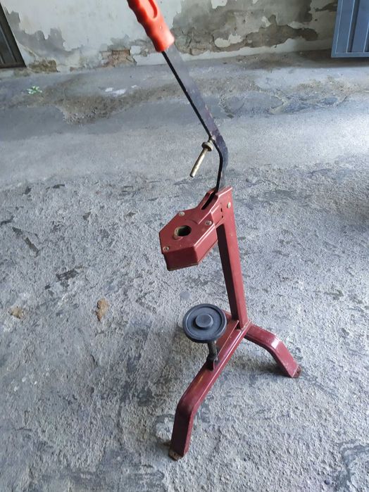 Engarrafador manual com pouco uso